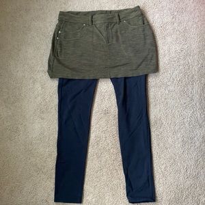 Athleta Bettona Olive/Black skort/leggings size M